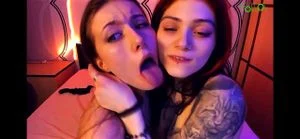 Cam girls lesbian  thumbnail