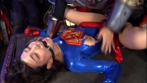 superheroine thumbnail