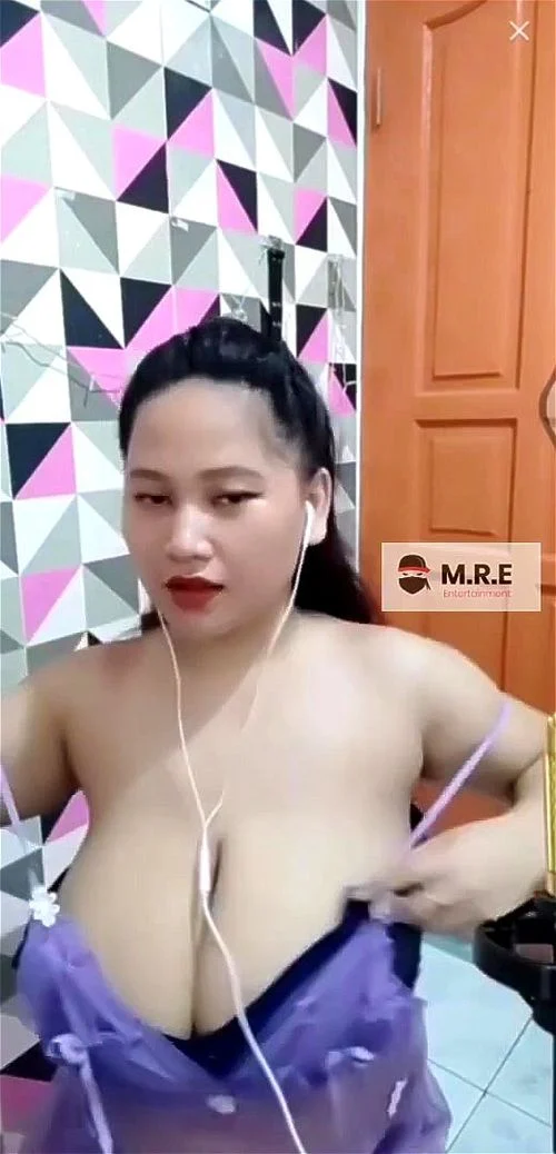 Watch What s her name 1 Bigo Asian Busty Porn SpankBang 