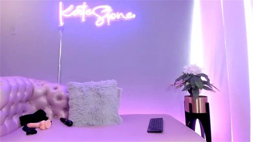 katest0ne
