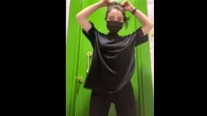 Watch from 0:12:33
