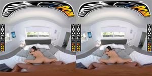 VR Dark Hair thumbnail