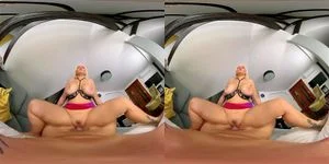 vr porn thumbnail