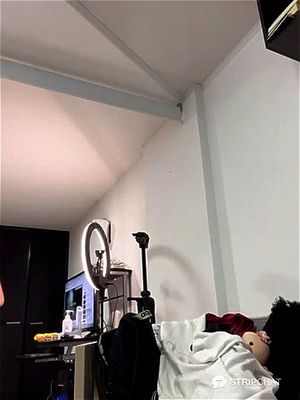 Watch from 0:17:27
