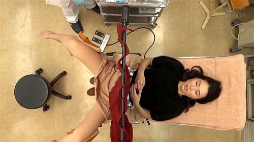 LEO - Pervert At Gyno Clinic!