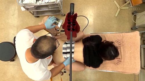 LEO - Pervert At Gyno Clinic!