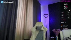 mom loves my new girlfriend