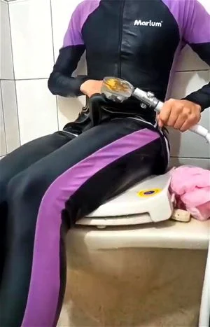 wetsuit cum