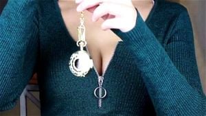 Watch from 0:00:39