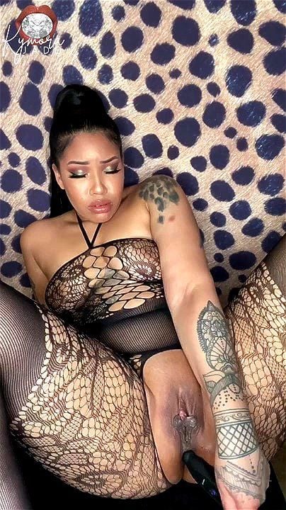 Thicc ass Asian gon make you nut Thicc ass Asian gon make you nut