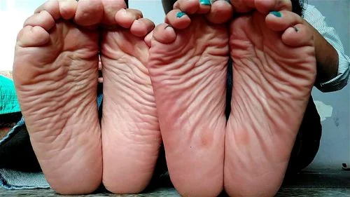 Barefoot  thumbnail