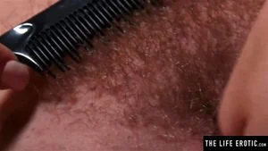 Hairy thumbnail