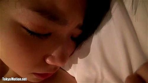 Genieße Azuma Hikari in aufregenden und freizügigen Szenen. Entdecke ihre Schönheit und Anziehungskraft in diesem Inhalt für Erwachsene. Porno Video - SpankBang