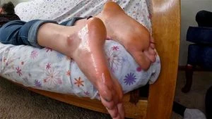 Masturbating on Soles thumbnail