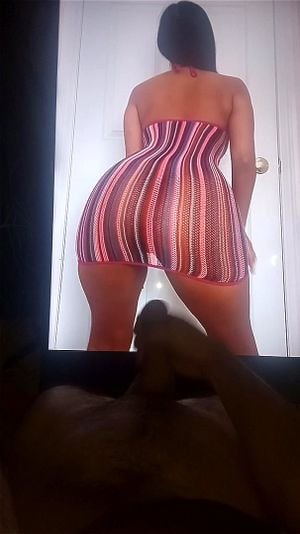 Jiggly booty  thumbnail