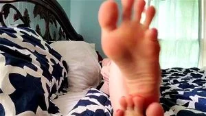 Feet thumbnail