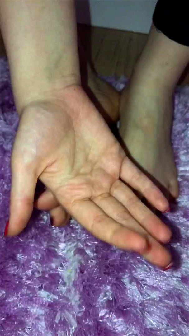 Feet sweaty Feet sweaty