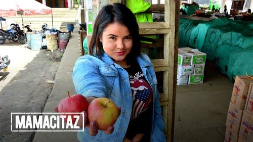 Chubby Babe Xiomara Soto Picked Up From The Street For Raunchy Fucking - CARNE DEL MERCADO