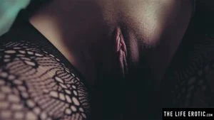 Watch from 0:01:06