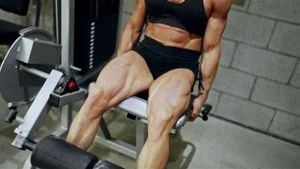 Muscle girls thumbnail