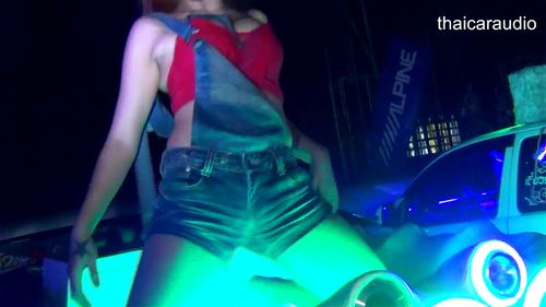コヨーテダンサー エロ動画 - SpankBang
