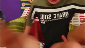 Watch from 0:19:35