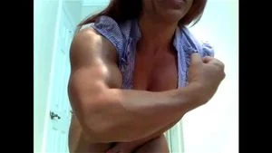 Muscle bitch thumbnail