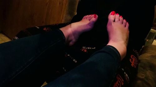 pink toes, feet massage, feet fetish, fetish
