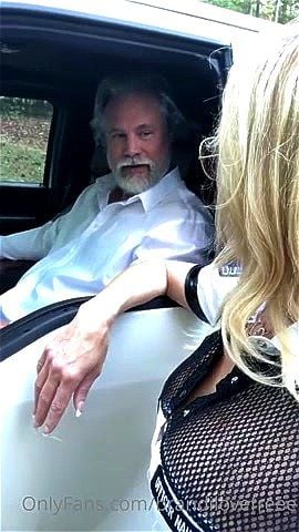 ajx wife and husband outdoor blowjob in car _brandylove_