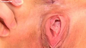 Pussy Gape thumbnail