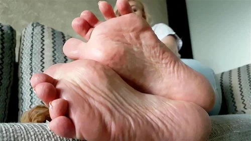 Pantyhose nylon feet tease thumbnail