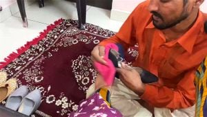 Watch from 0:05:09
