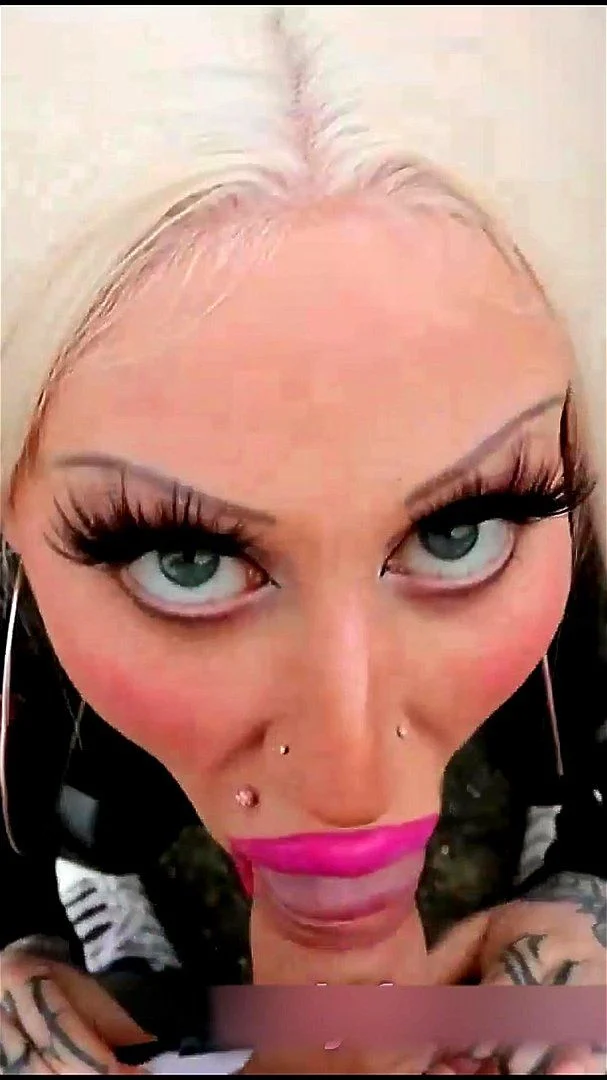 Hot dumb Bimbo slut Hot dumb Bimbo slut