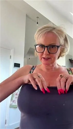 Hot Fucking Granny thumbnail