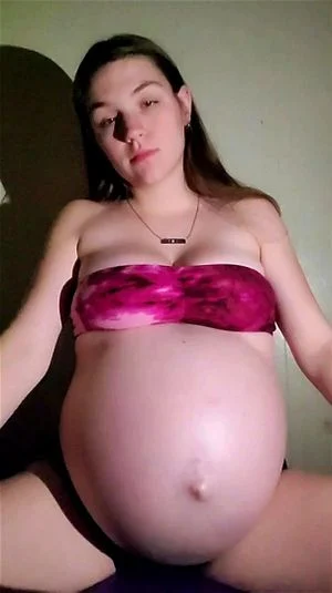 Preggo Whore Selfie - Watch Rubbing that pregnant belly - Pregnant, Pregnant Belly, Cam Porn -  SpankBang