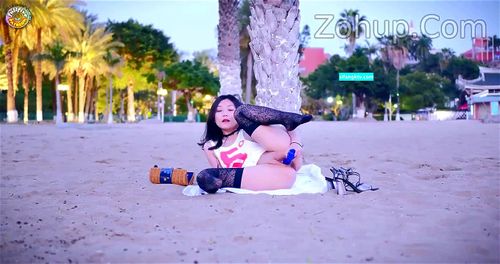 No fear public masturbation Porn - SpankBang