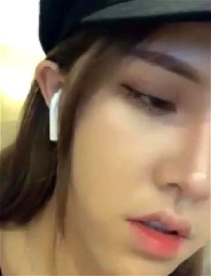 Watch from 0:04:17