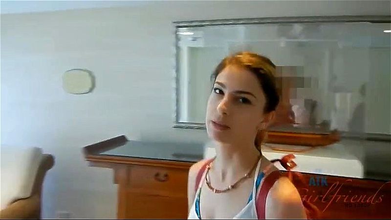 Kristen Scott loves the cum on her face Kristen Scott loves the cum on her face