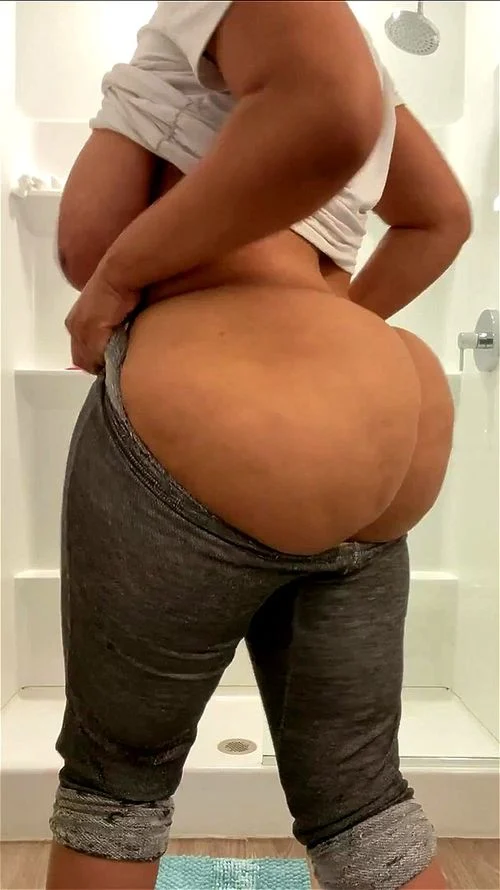 humongous booty, big ass, twerk, ebony