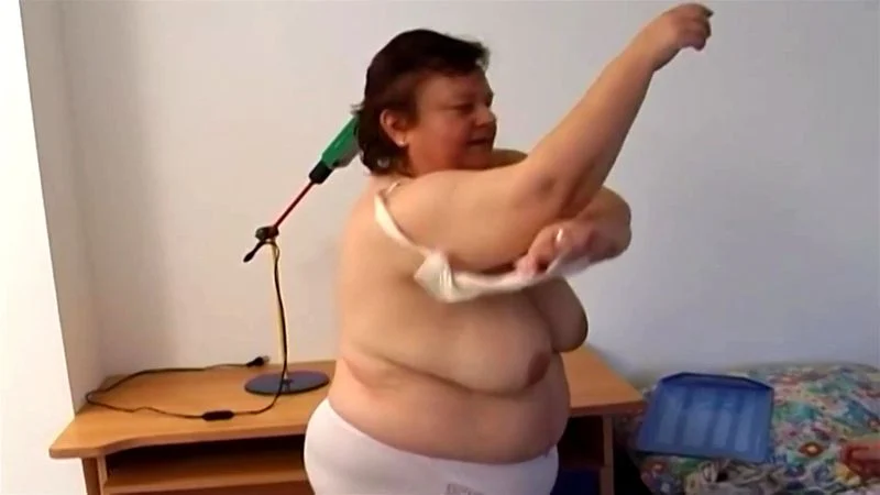 Chubby mature ready for action Chubby mature ready for action