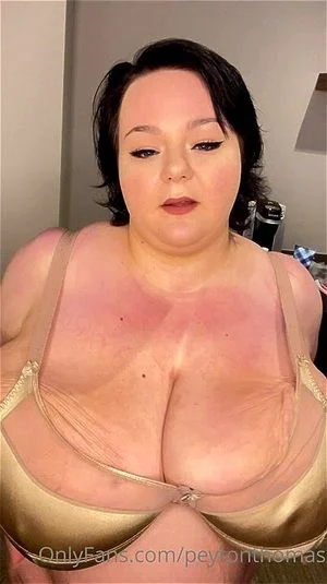 BBW Lotions Her Big Tits Video