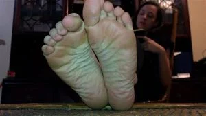 Feet thumbnail