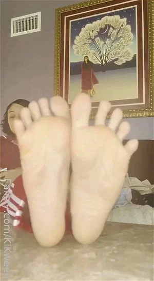 Feet thumbnail