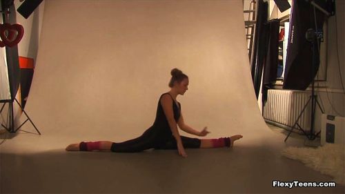 flexibility/contortion thumbnail