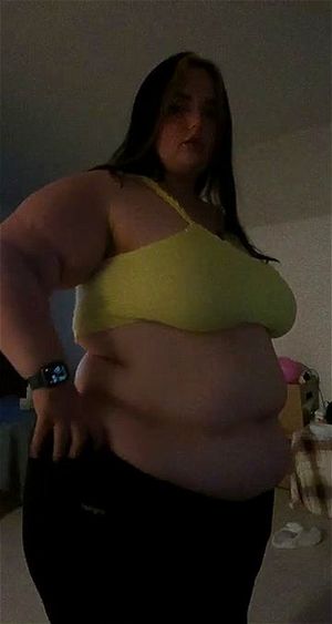 BBW touch her belly