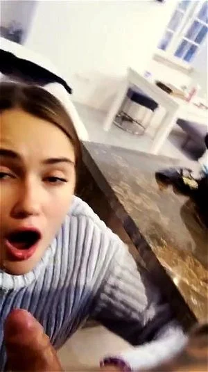 Watch from 0:04:18