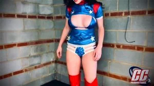 Superheroine thumbnail