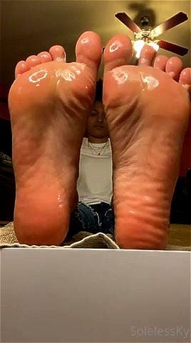 Oily lightskin ebony tomboy soles Oily lightskin ebony tomboy soles