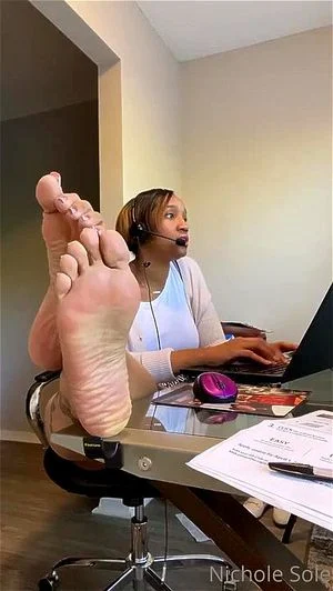 FOOTJOB thumbnail