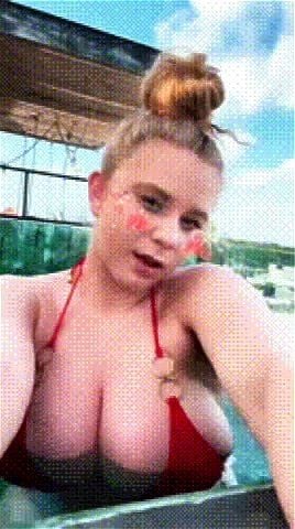 Giant tits babe